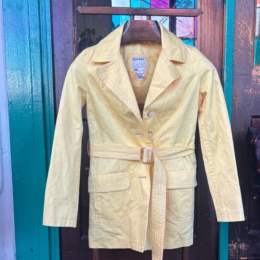 Old Navy Women's Light Yellow Trench Coat